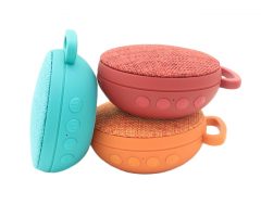 Fabric bluetooth reproduktor