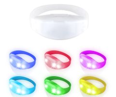 LED náramek se zvukovou nebo pohybovou aktivací